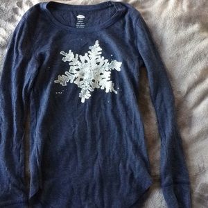 Long sleeved snowflake shirt